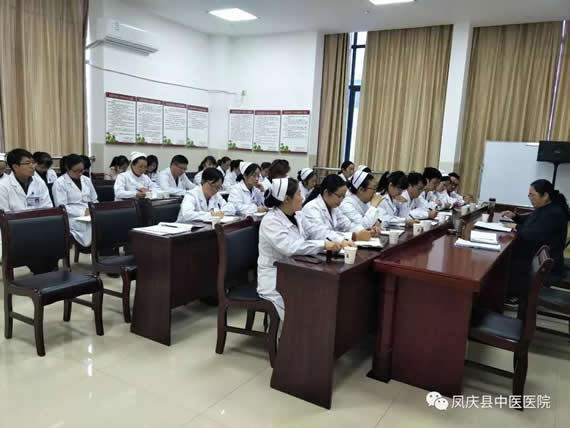 凤庆县中医医院感染管理科与各科室签订感染管理责任目标书(图2)